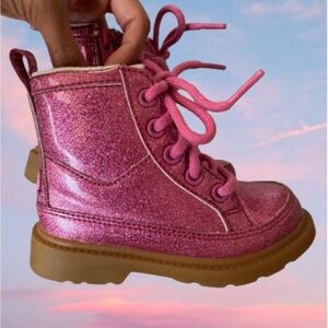 UGG Robley Glitter Boots size 8 toddler